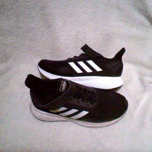 Black Adidas Duramo 9 Running shoes